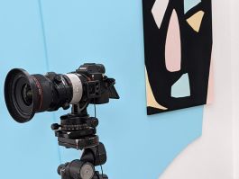 Behind the scenes. Joe Clark photographs a work of art.